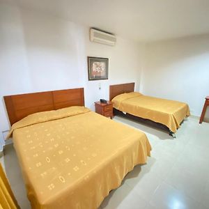 Hotel Cinera